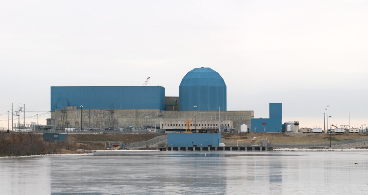 Meta compra una planta de energía nuclear (más o menos)