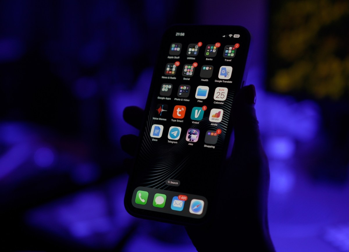 Apple arregla el nuevo error de día cero de iPhone usado en Paragon Spyware Hacks