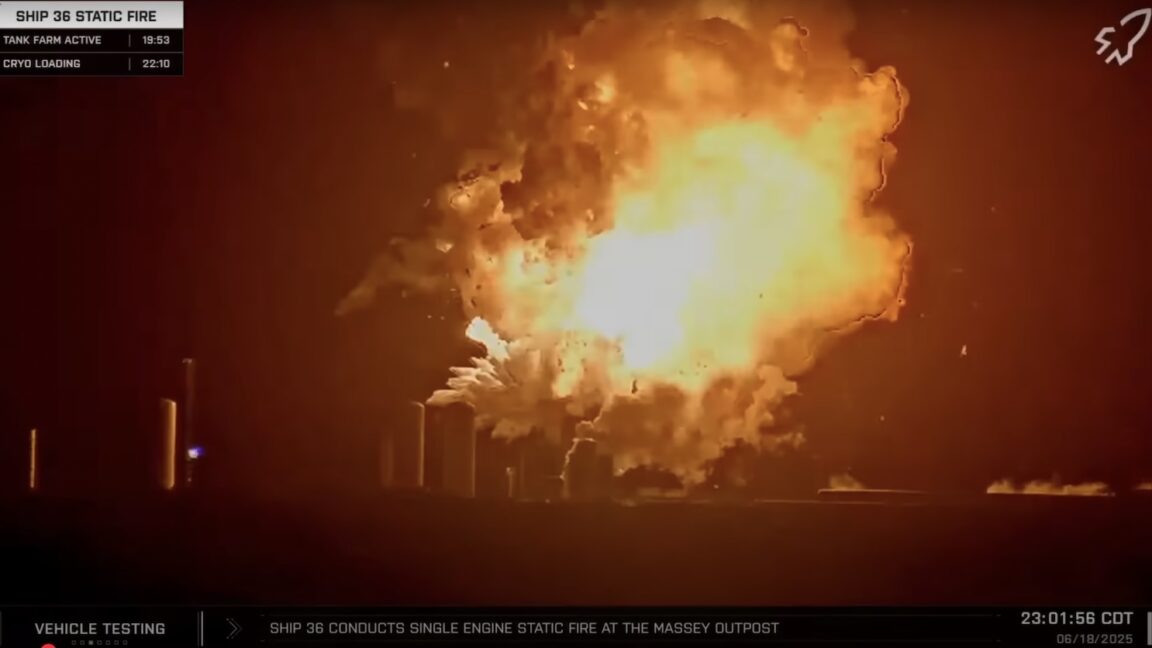 La próxima nave espacial de SpaceX solo explotó en su stand de prueba en el sur de Texas
