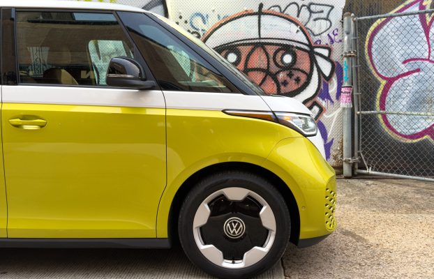 Revisión de Buzz de ID de VW 2025: si desea una minivan eléctrica, esta es