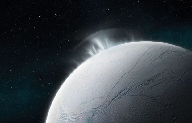 La estructura del hielo en el espacio no es ni orden ni caos, es ambos