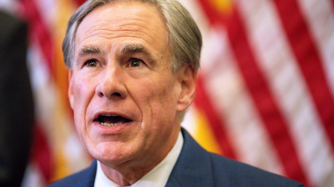 Por qué el gobernador Greg Abbott no lanzará sus correos electrónicos con Elon Musk