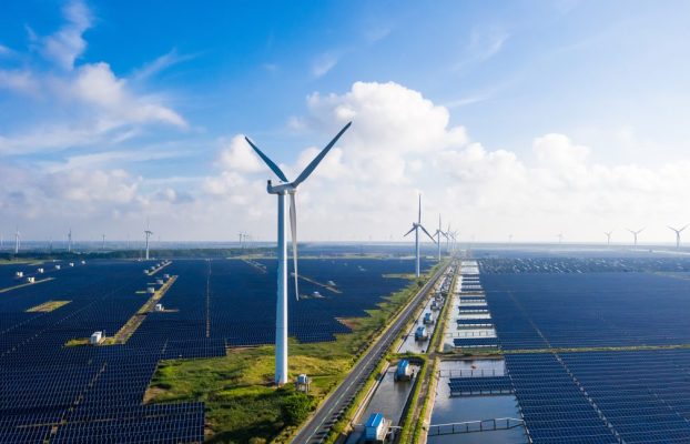 Camino áspero hacia el «dominio de la energía» después de que el Partido Republicano se rodea eólico y solar
