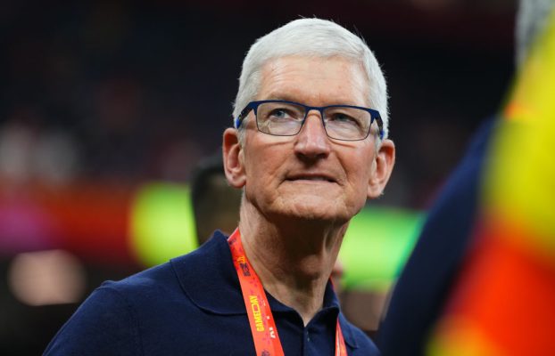 Según los informes, Meta recluta al jefe de modelos de IA de Apple