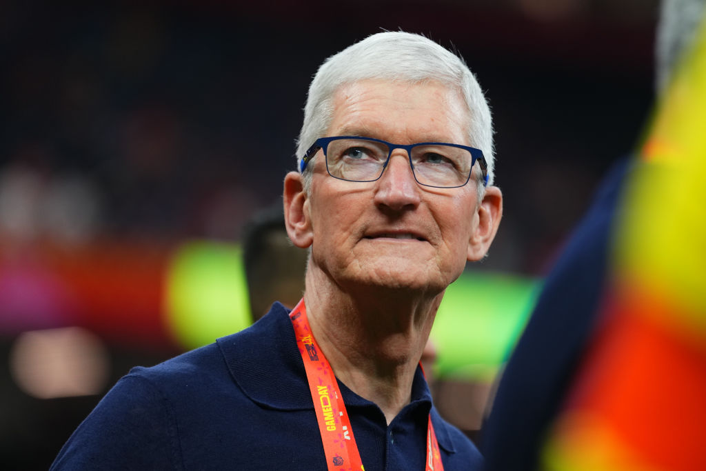 Según los informes, Meta recluta al jefe de modelos de IA de Apple