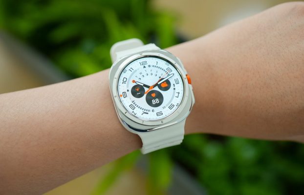 Samsung Galaxy Watch Ultra solo alcanzó un precio bajo todos los tiempos para Prime Day