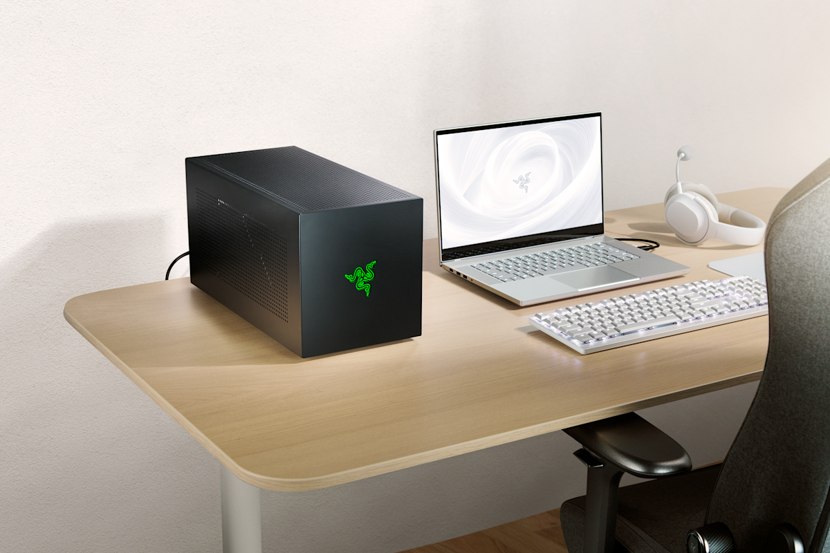 Razer revive su línea EGPU con un muelle Thunderbolt 5