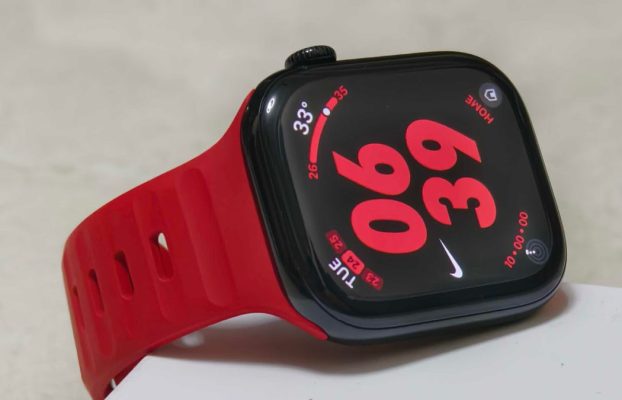 El Apple Watch Series 10 es uno de mis wearables favoritos en 2025, y en este momento, tiene un 30% de descuento.