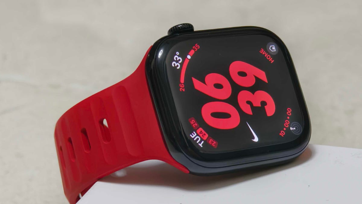 El Apple Watch Series 10 es uno de mis wearables favoritos en 2025, y en este momento, tiene un 30% de descuento.