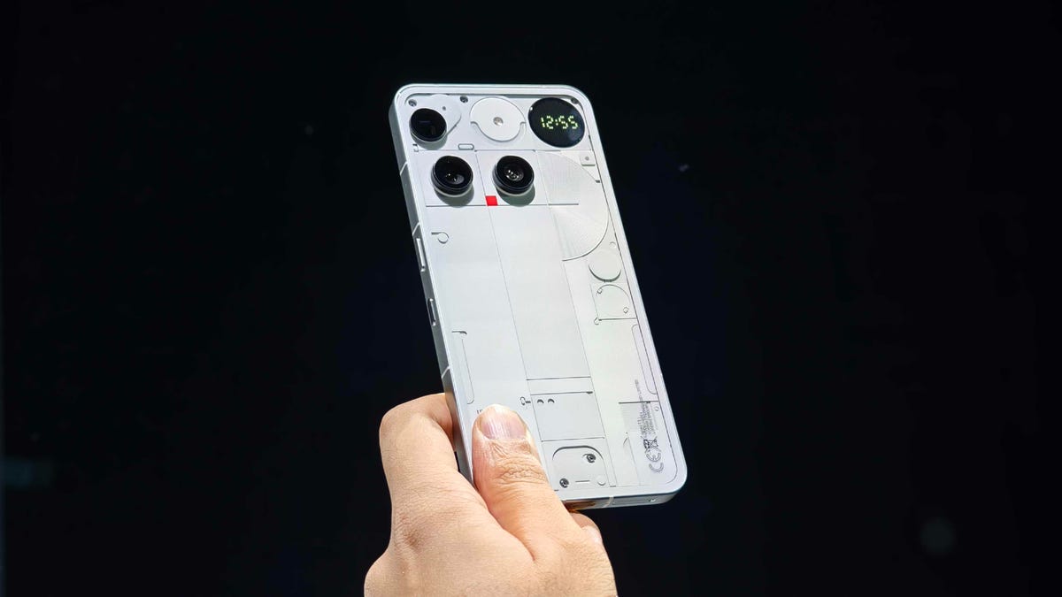 Reservar el nuevo teléfono Nothing Phone 3 en Amazon y obtener el doble de almacenamiento y $ 100 de descuento