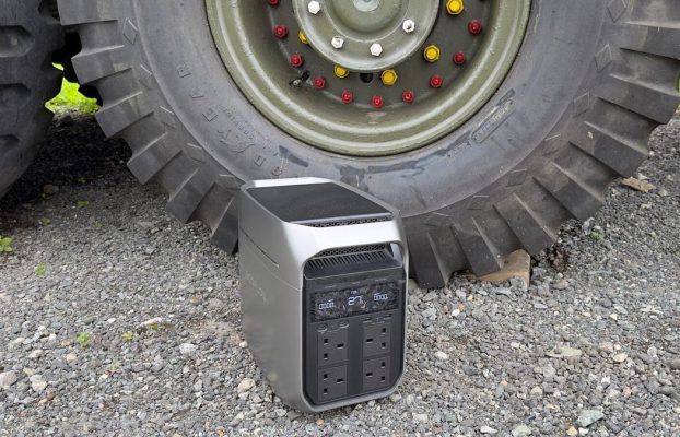 Probé una central eléctrica compacta con un generador solar, y es mi nuevo viaje esencial
