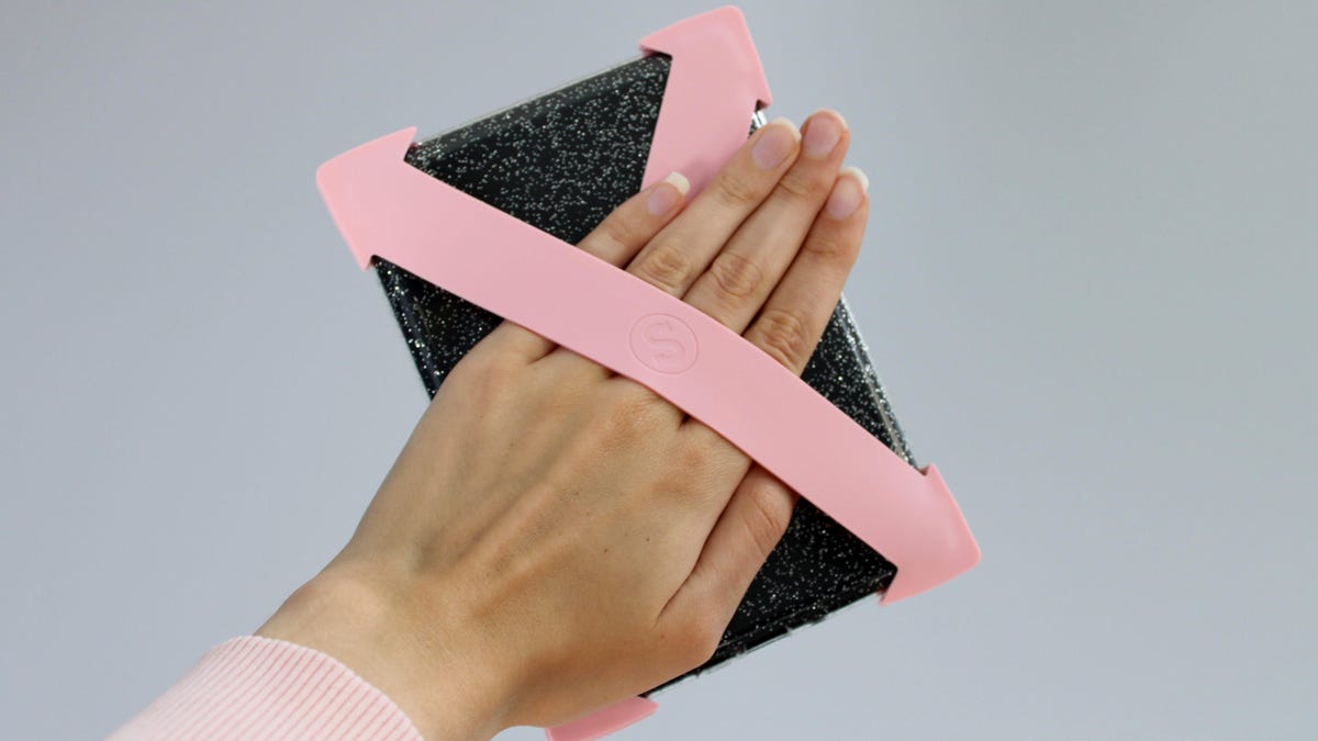 Este simple accesorio Kindle tiene menos de $ 20 ahora y ha actualizado seriamente mi experiencia de lectura.