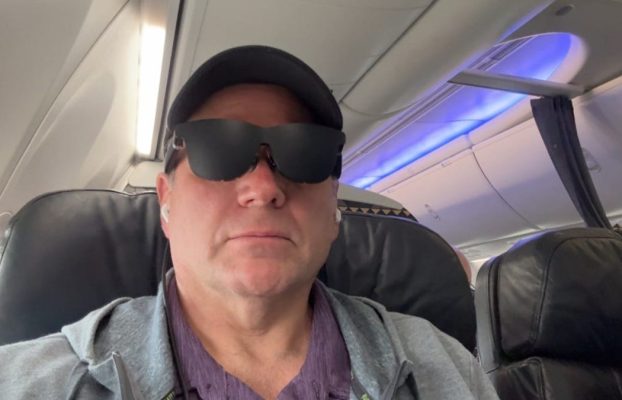 Mis gafas XR favoritas me dieron una pantalla de 135 pulgadas para trabajar mientras viajaban, y están a la venta